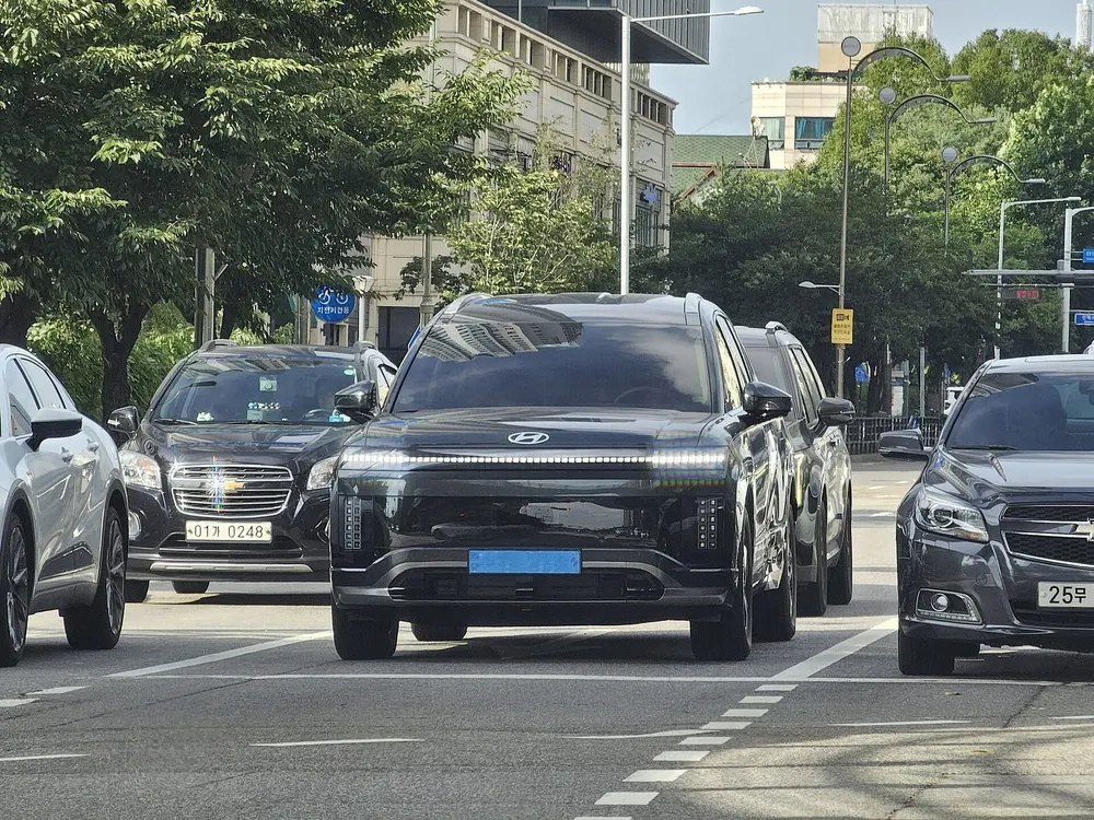 Hyundai lança a versão 'Calligraphy Black Ink' do Ioniq 9