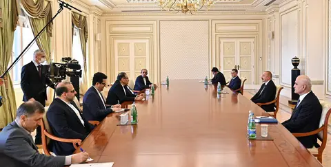 Irán impone duras condiciones para reabrir el Estrecho de Ormuz